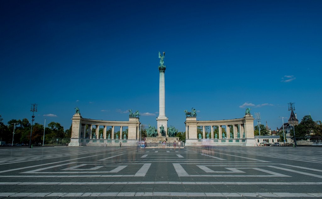Budapest-Hero-Square.jpg