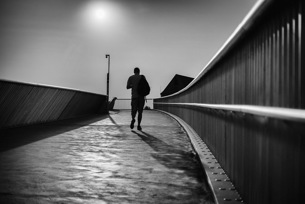 Kopenhagen-Bridge-1-902016.jpg